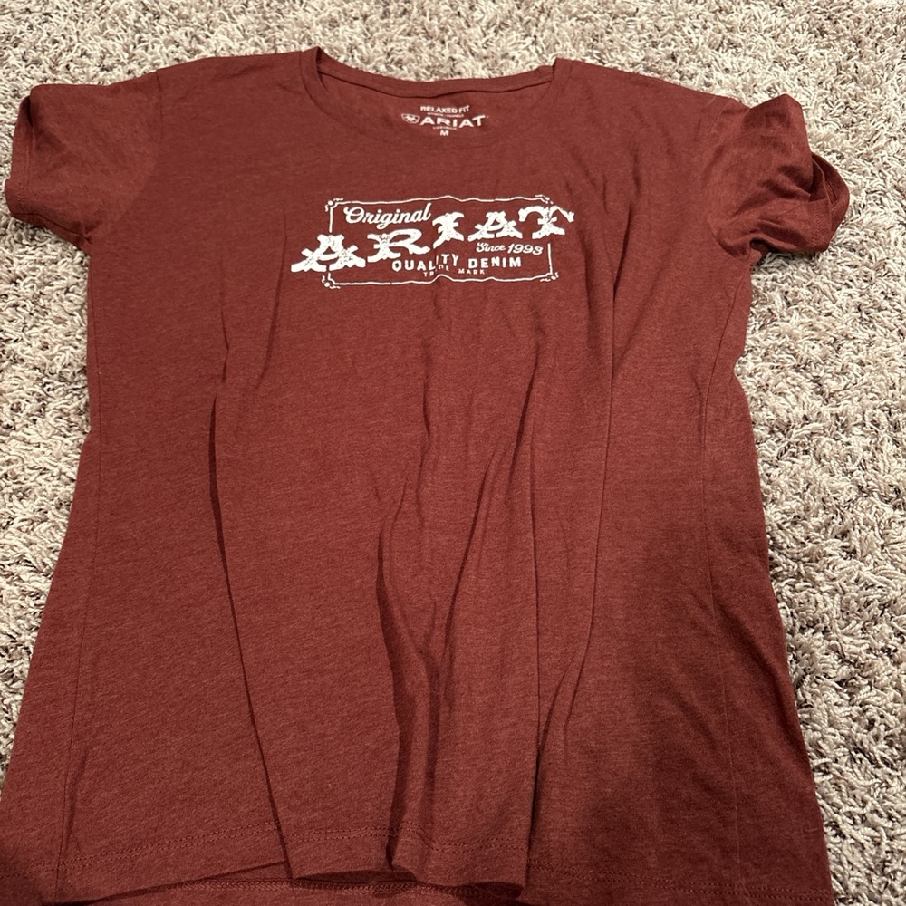 Ariat Women's Maroon Graphic Tee